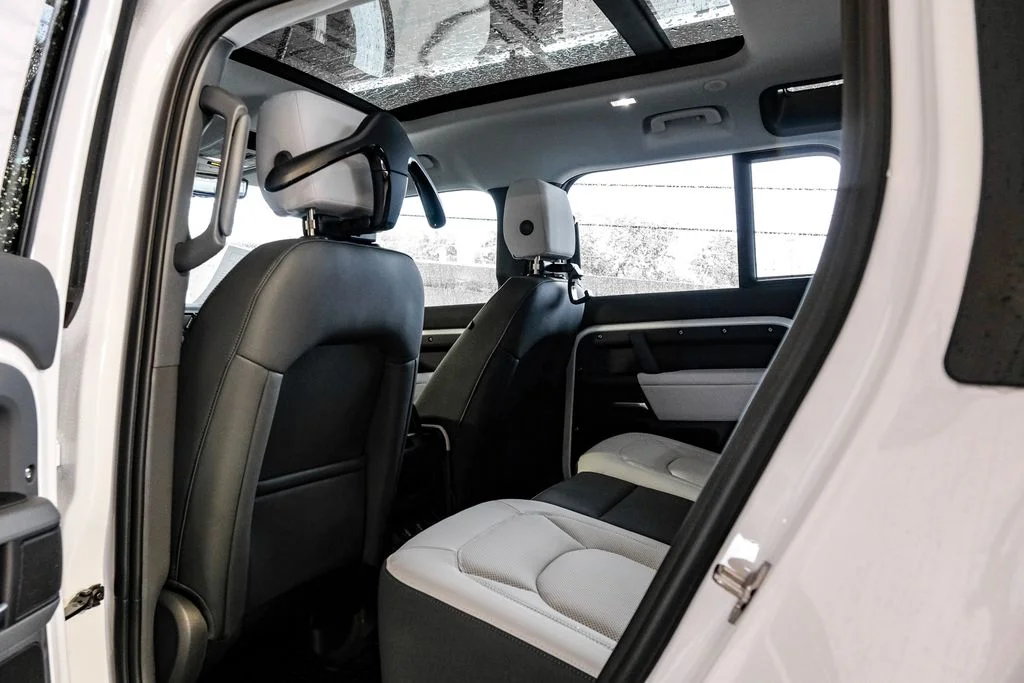 New 2026 Borasco Grey Metallic Land Rover S image 26