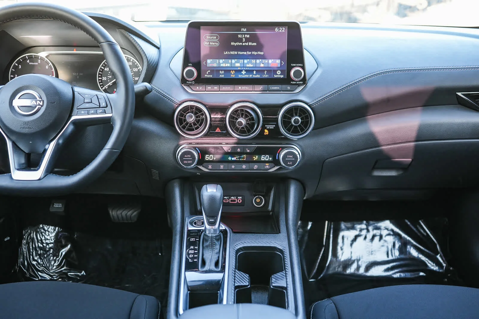 Used 2025 Super Black Nissan SV image 13