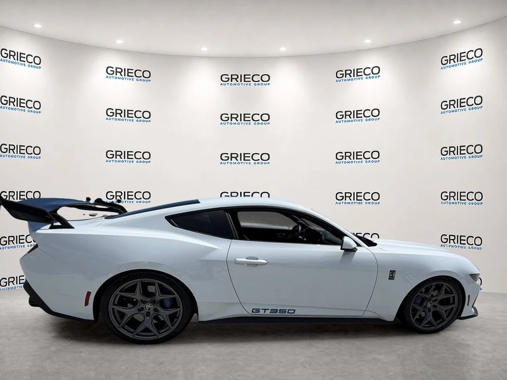 Used 2025 Oxford White Ford GT Premium image 8