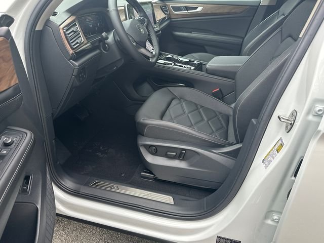 New 2026 White/off-white Volkswagen 2.0T SE w/Technology image 9