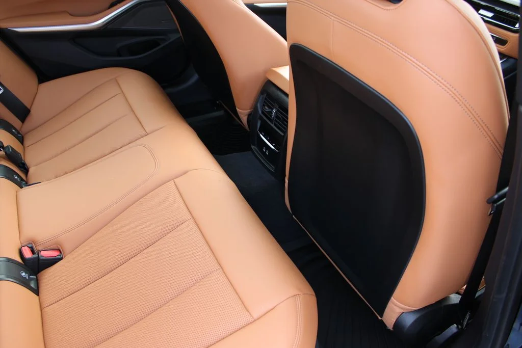 2026 BMW 3 Series 330i - Photo 48