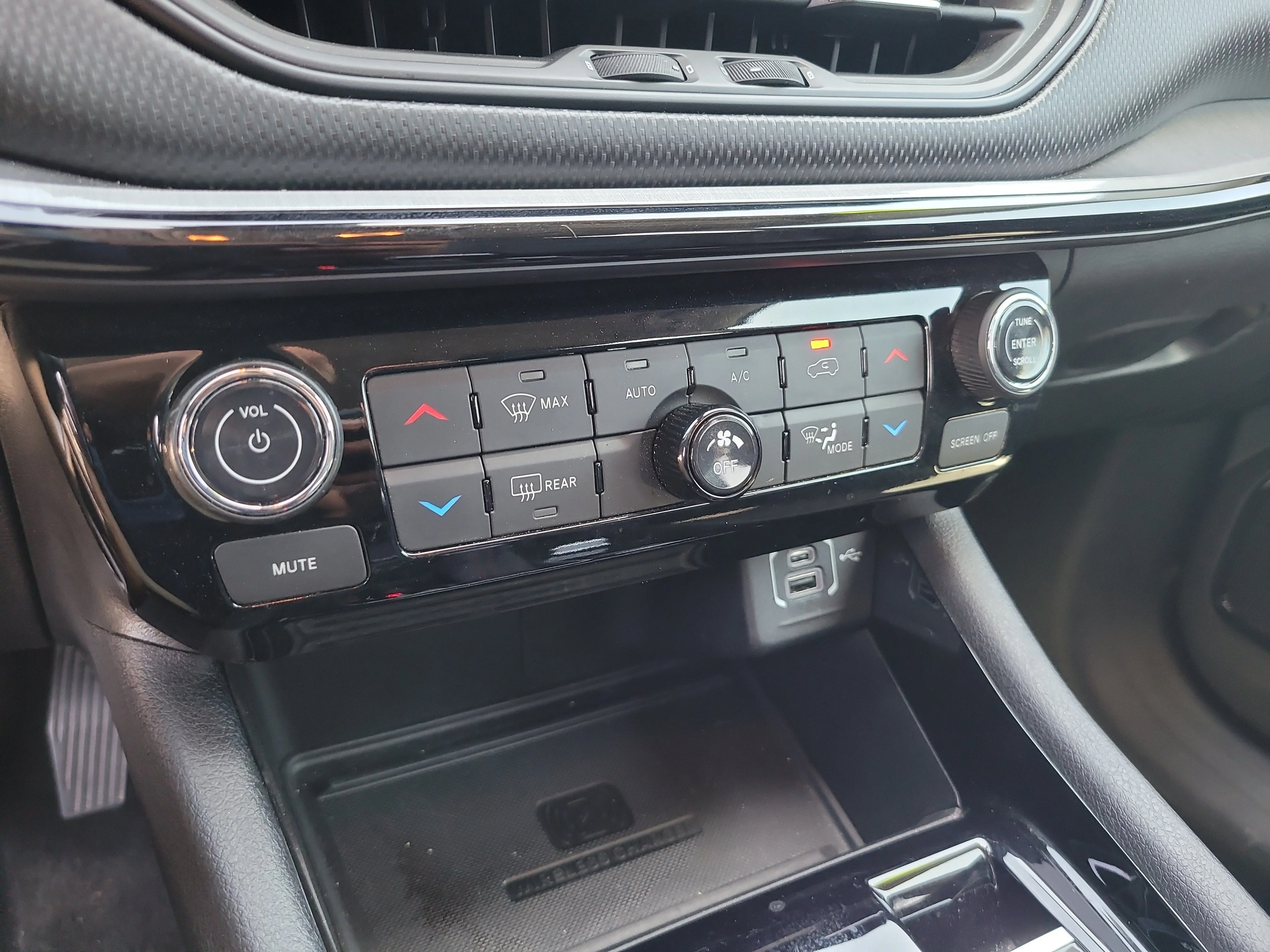 Used 2022 Sting-Gray Clearcoat Jeep Trailhawk image 23