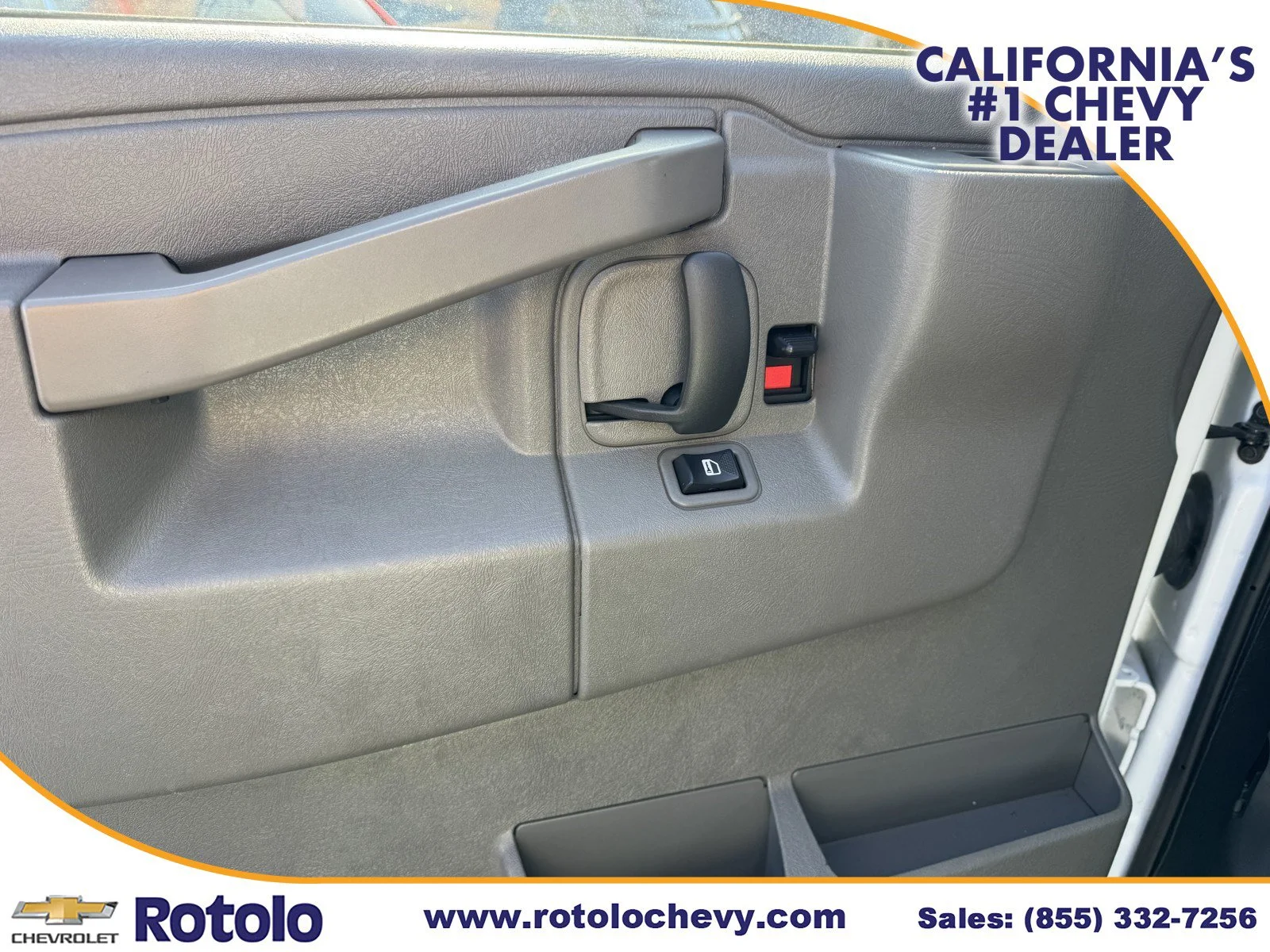 Used 2025 Summit White GMC 2500 RWD 135 image 17