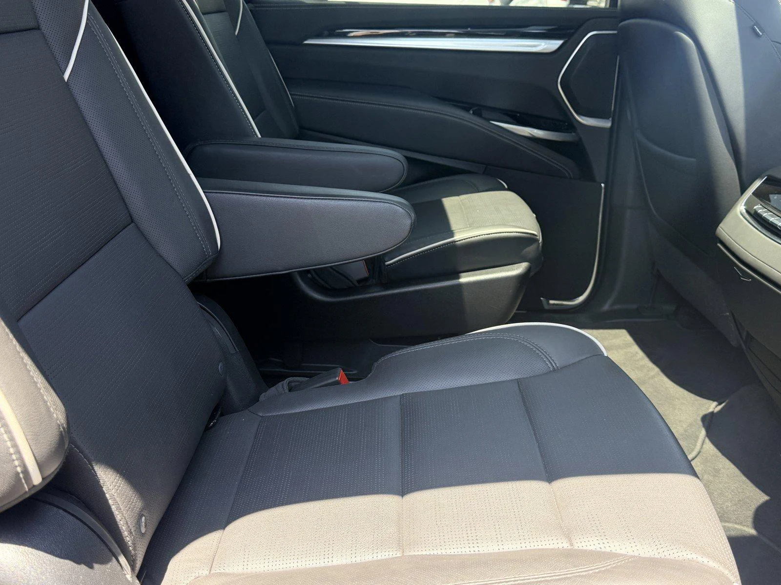 Used 2025 Black Raven Cadillac Sport image 10