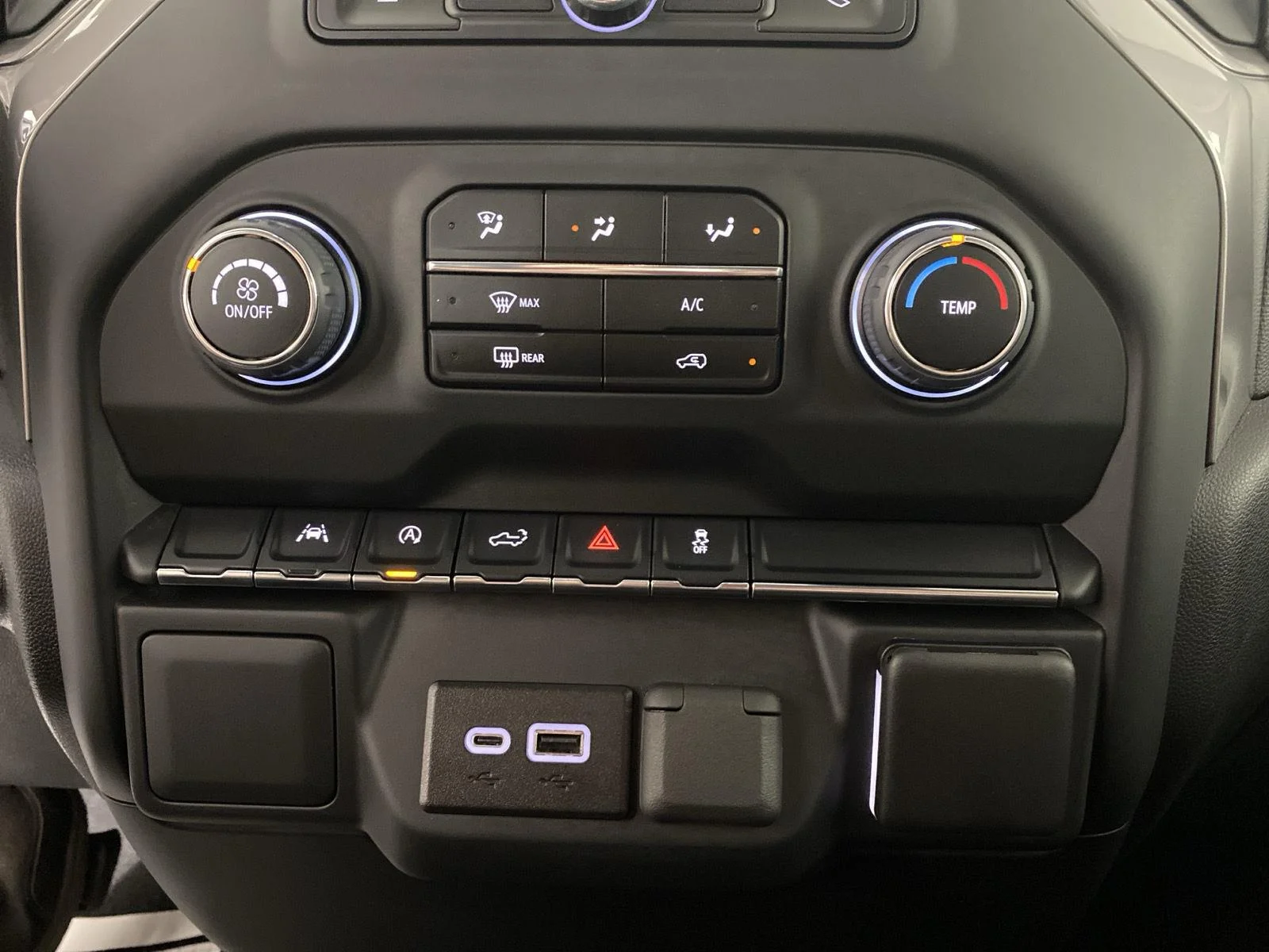Used 2024 Black Chevrolet Custom image 19