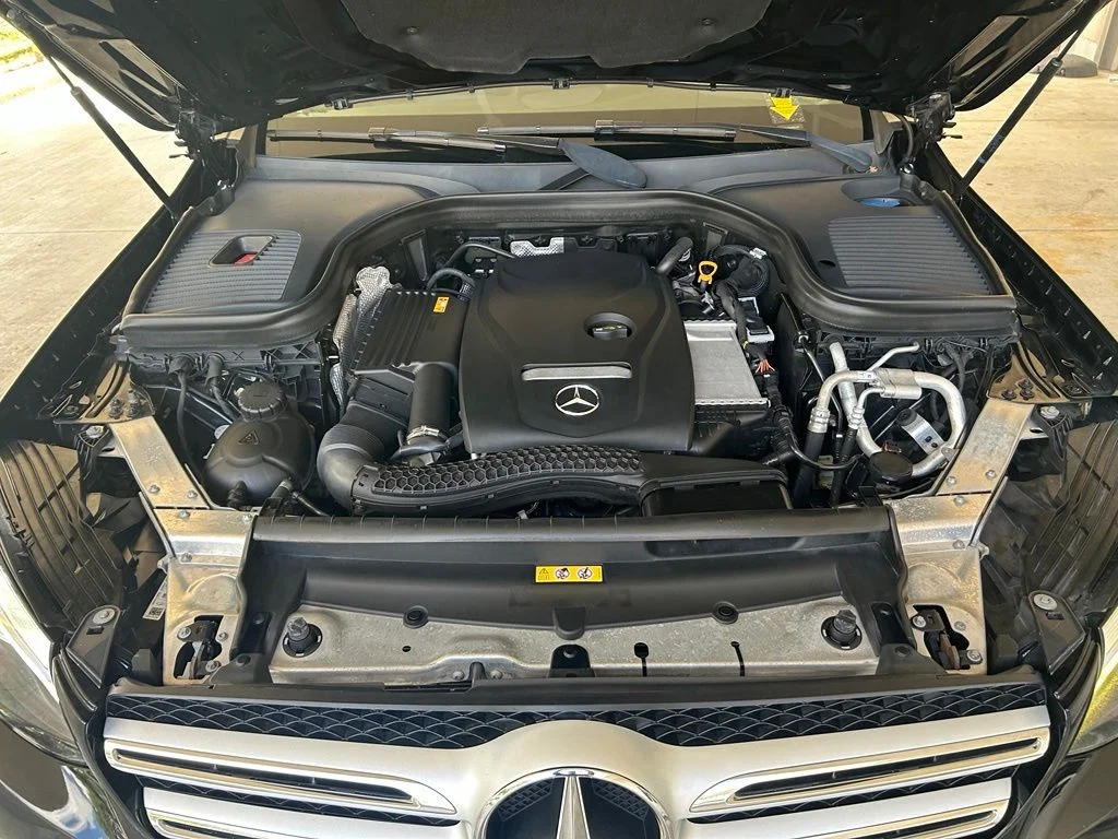 Used 2018 Black Mercedes-Benz GLC 300 image 12