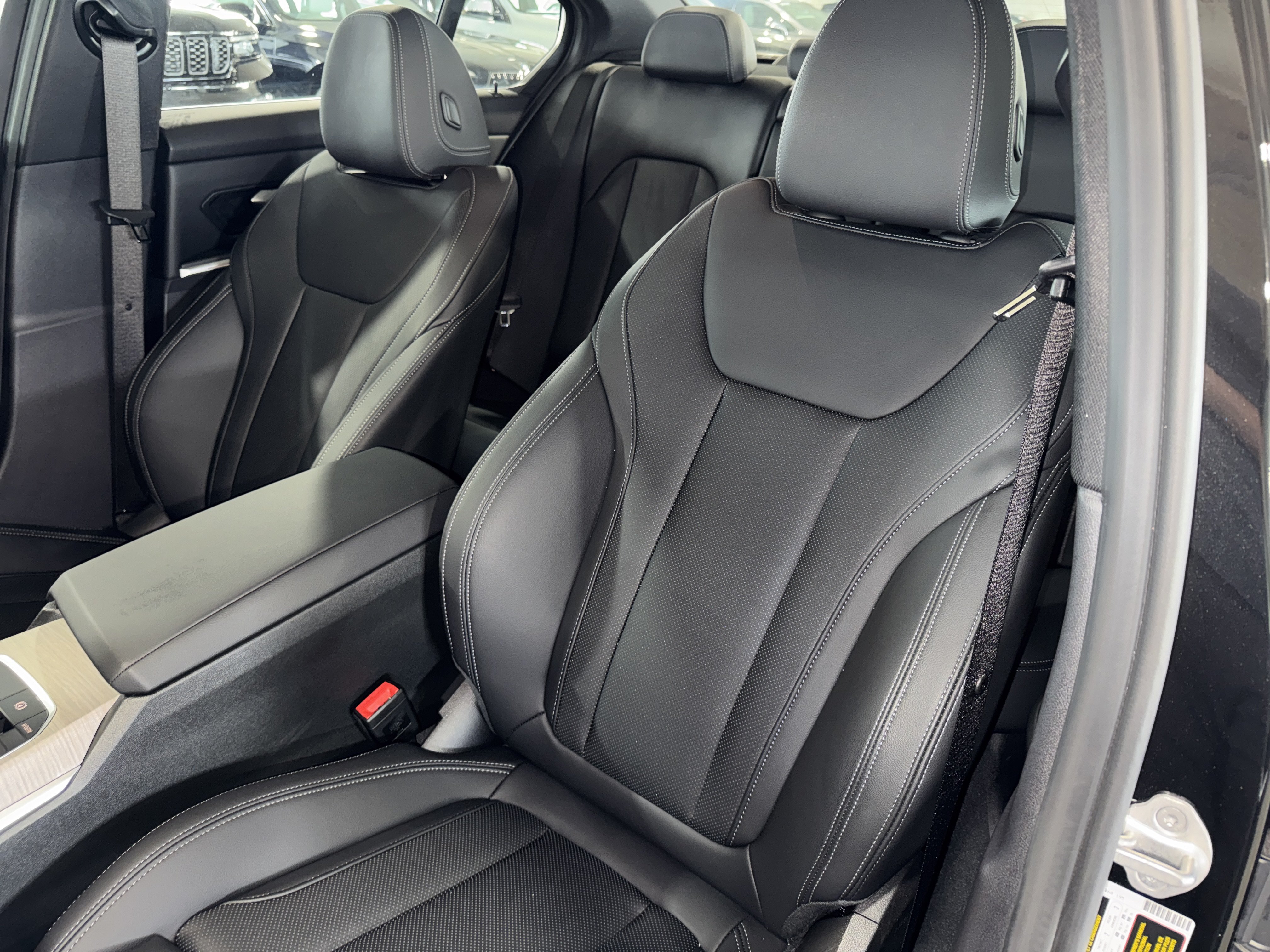 Used 2025 Black Sapphire Metallic BMW 330i image 34
