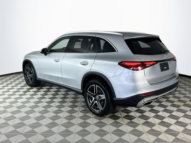 New 2027 Cirrus Silver Metallic Mercedes-Benz GLC 300 image 5