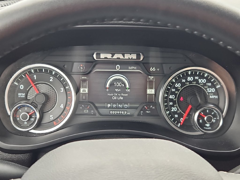 Used 2024 White Ram Laramie image 15