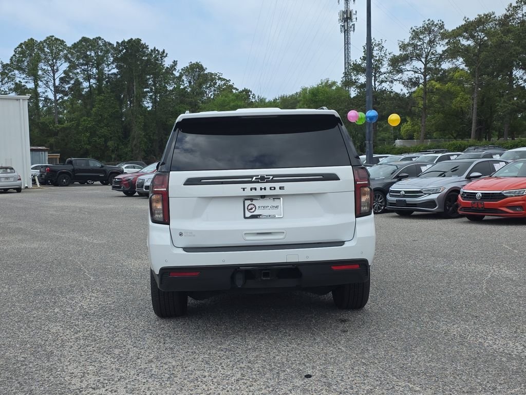 Used 2023 White Chevrolet Z71 image 5