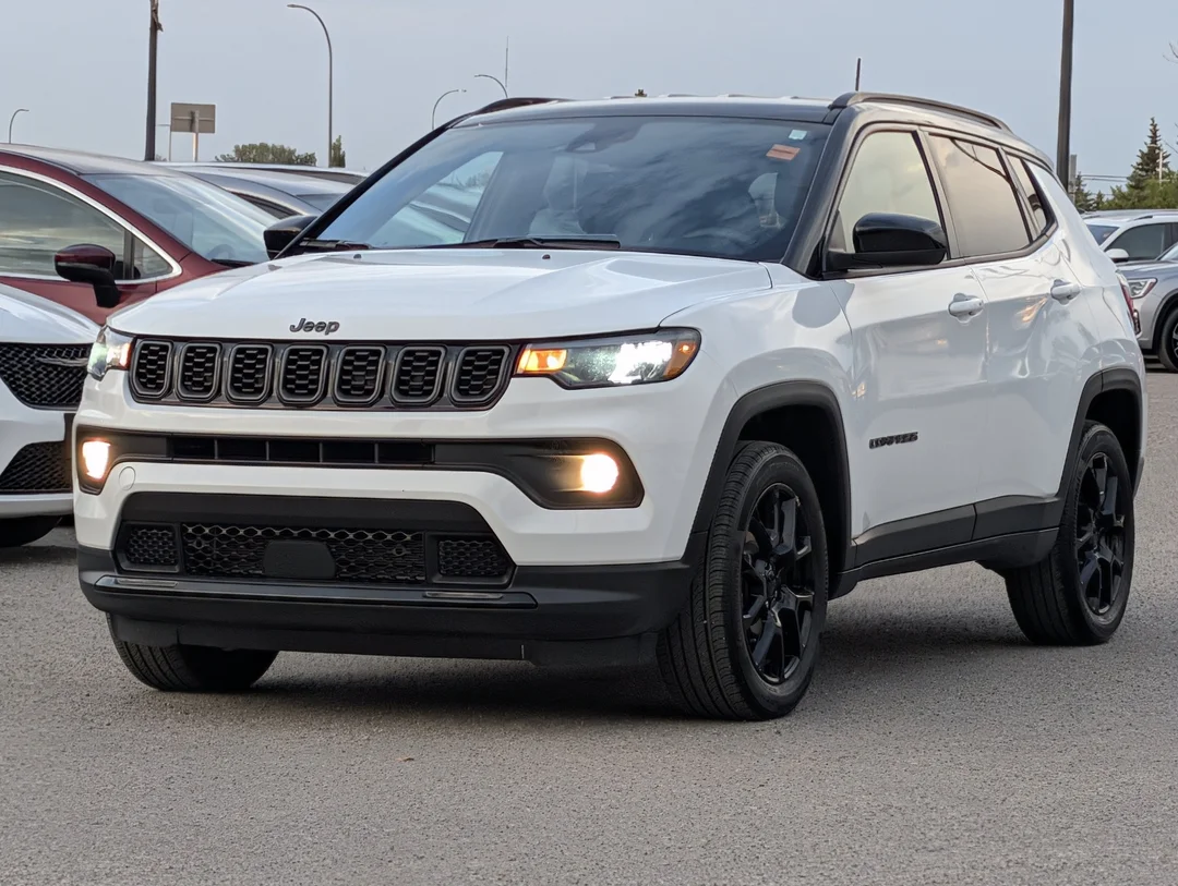 Used 2024 White Jeep Altitude - - 4x4 - Heated Seats - Remote Start - Heated Wheel & More! image 4