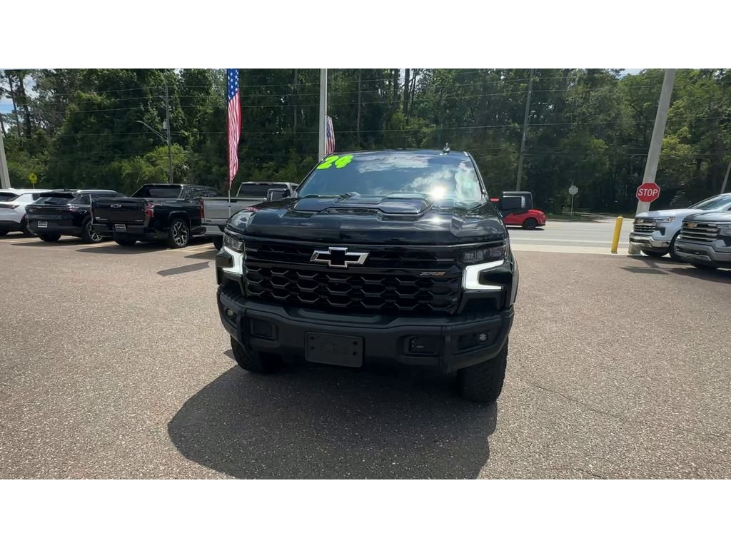 Used 2024 Black Chevrolet ZR2 image 9