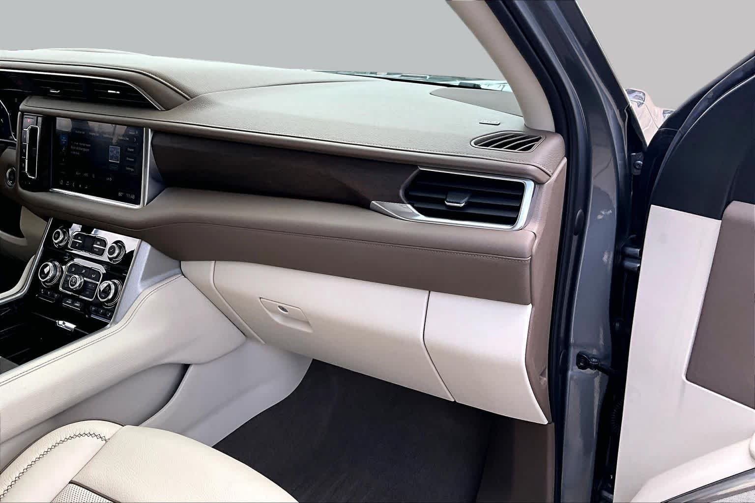 Used 2021 SATIN STEEL METALLIC GMC Denali image 19