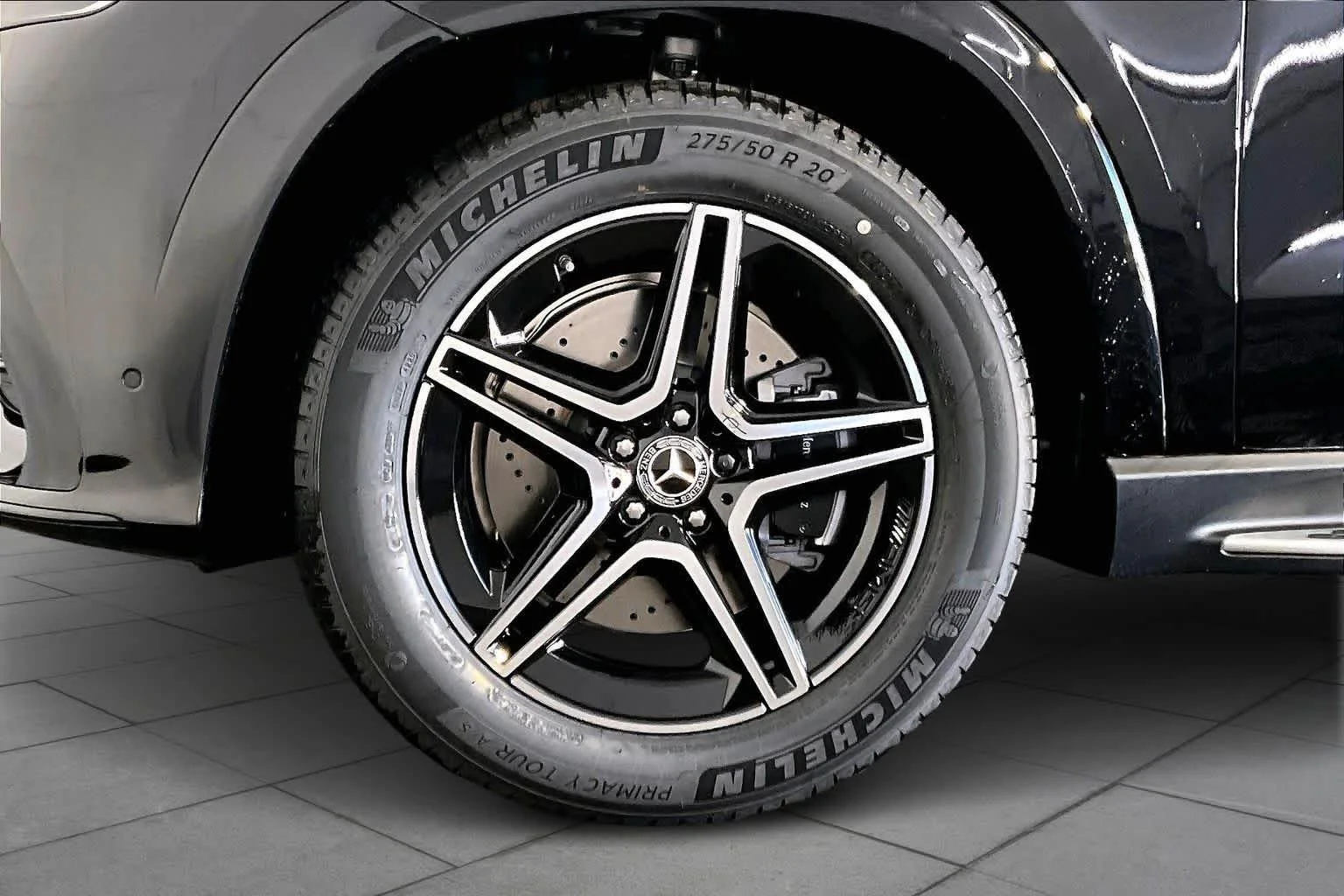 New 2026 Obsidian Black Metallic Mercedes-Benz GLE 350 image 17