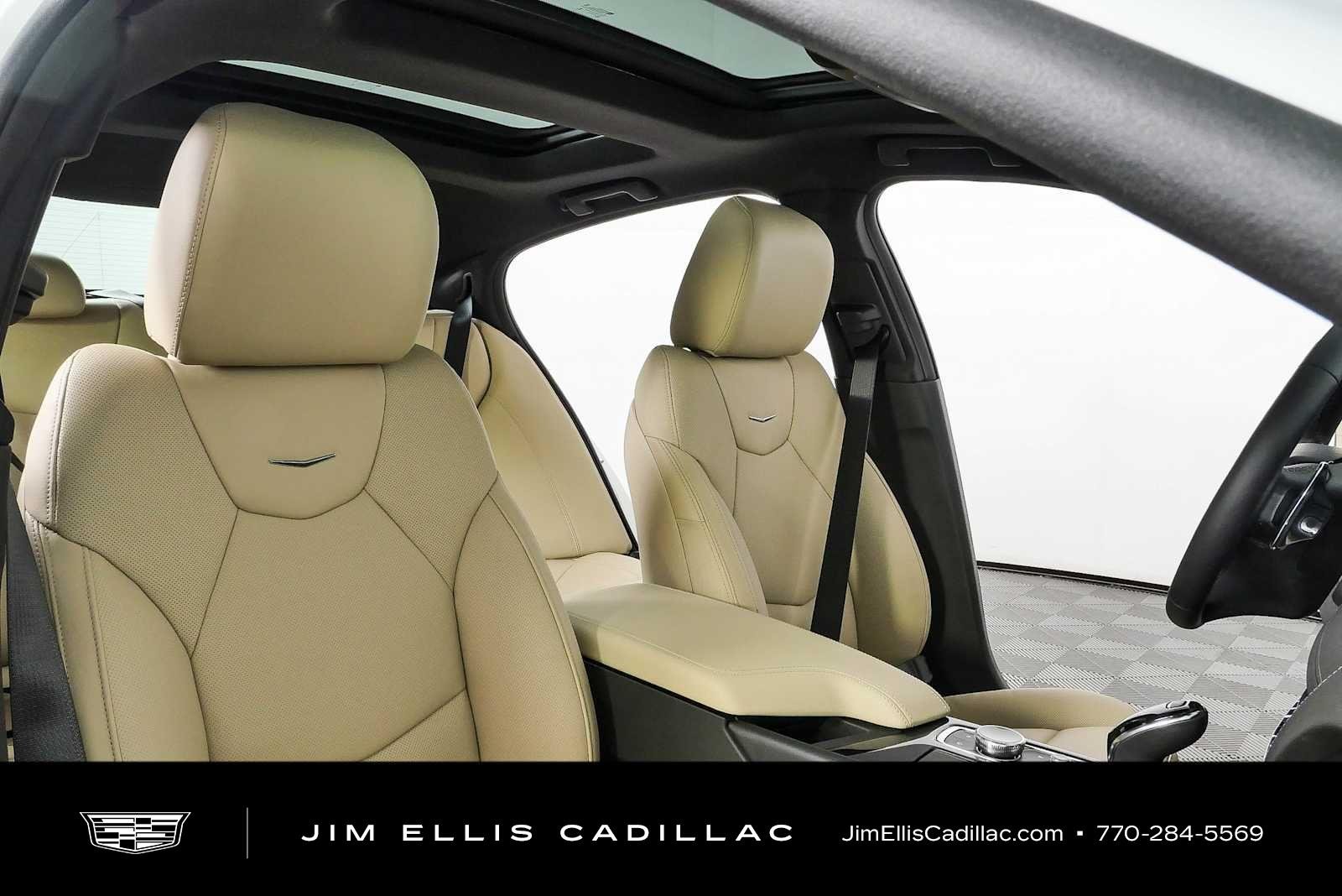 New 2026 Summit White Cadillac Premium Luxury image 23