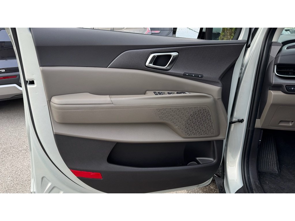 2026 Kia Carnival SX - Photo 24