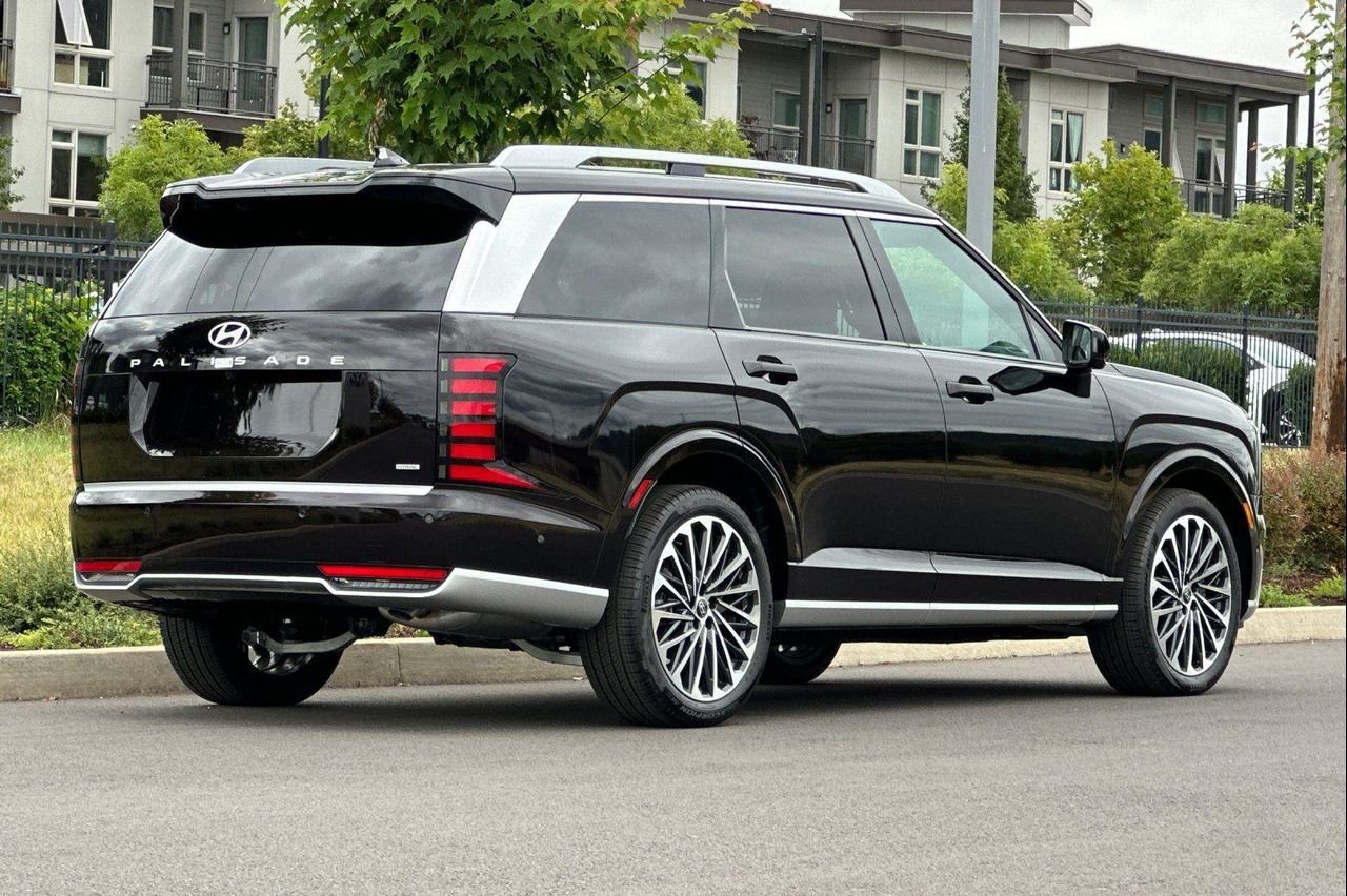 2026 Hyundai Palisade Calligraphy - Photo 3