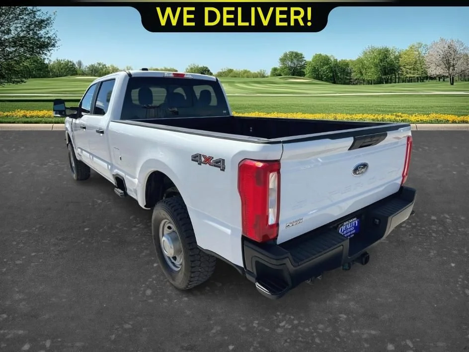 Used 2024 White Ford XL image 7