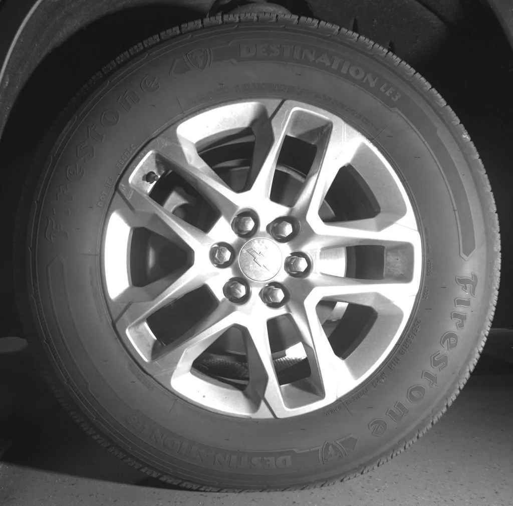 Used 2019 BLACK CURRANT METALLIC Chevrolet LT Cloth image 9