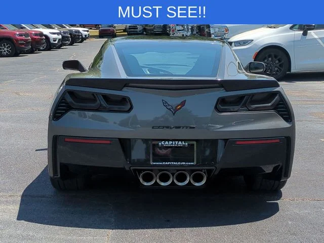 Used 2015 Gray Chevrolet Stingray image 4