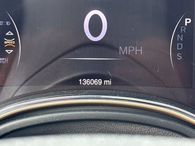 Used 2015 White Jeep Overland image 28