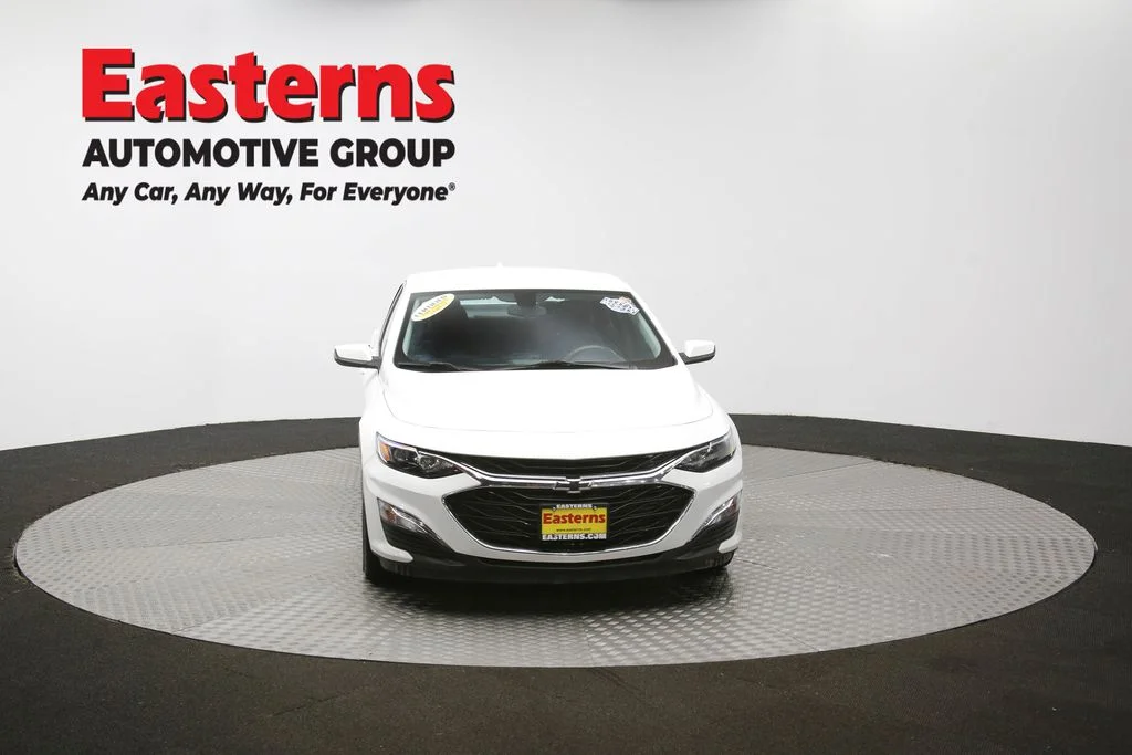 Used 2022 White Chevrolet RS image 48