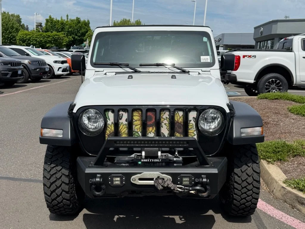 Used 2023 White/off-white Jeep Willys image 3