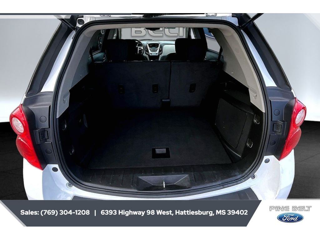 Used 2015 Summit White Chevrolet LT image 21