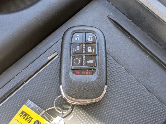 Used 2026 White Honda EX-L image 32
