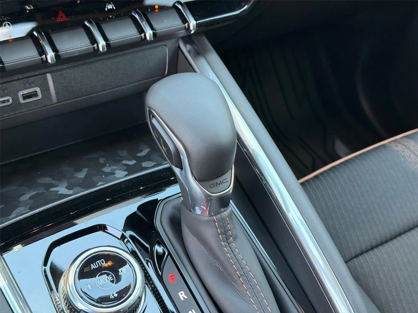 2026 GMC Canyon AT4 - Photo 23