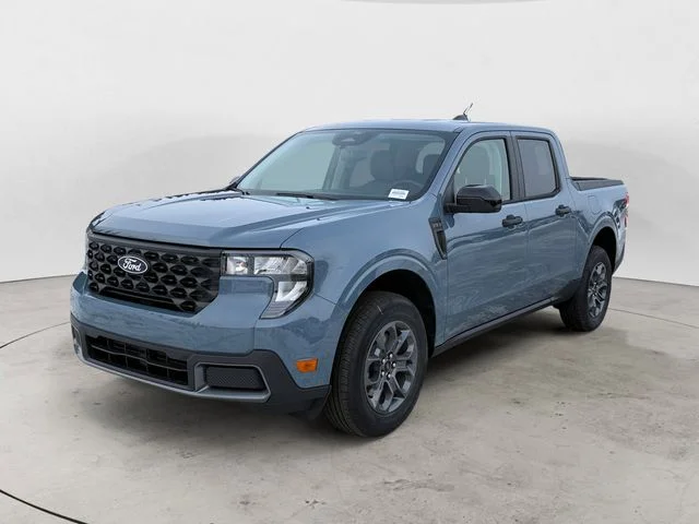 New 2026 Azure Gray Metallic Ford XLT image 1