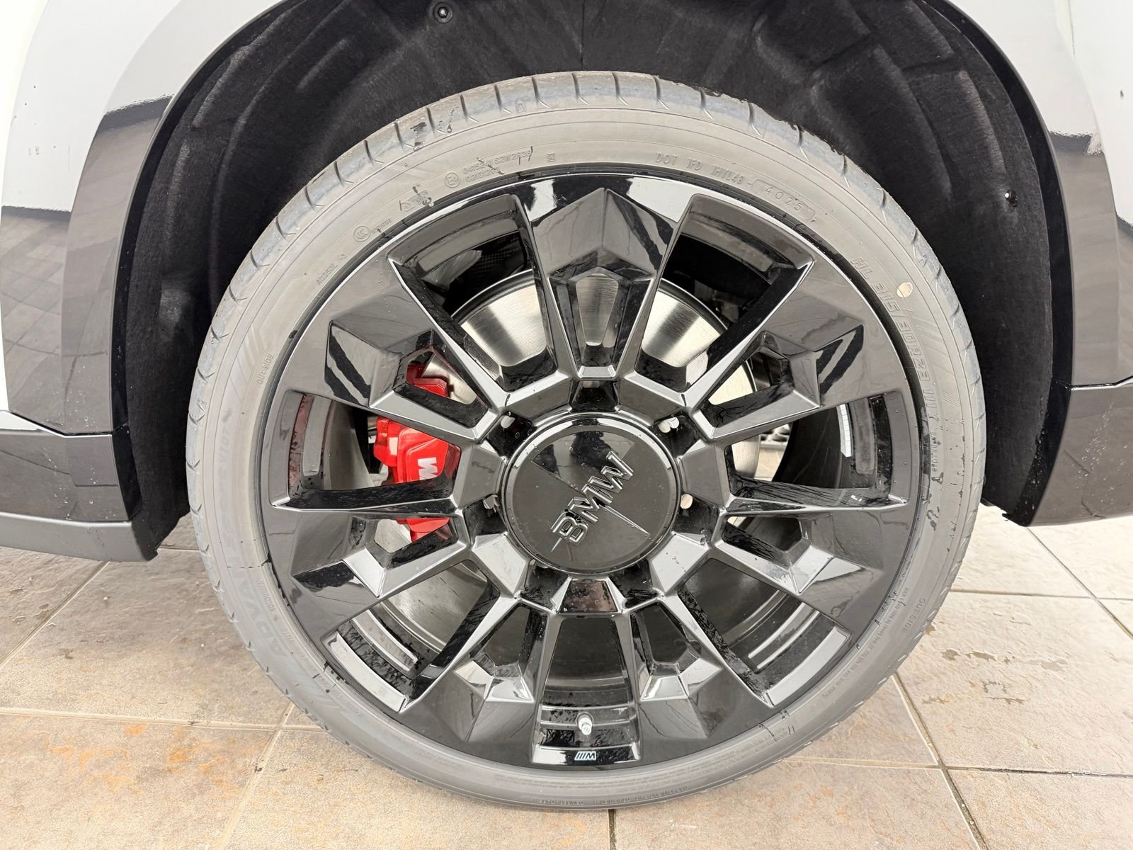 New 2026 Mineral White Metallic BMW Label image 60
