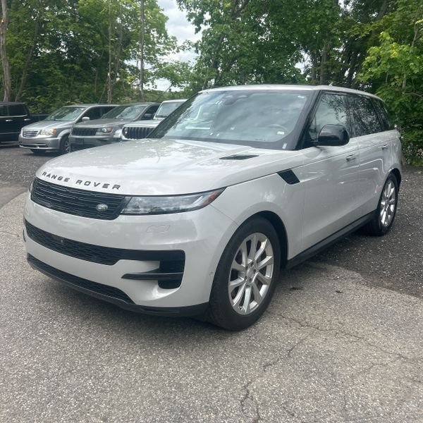 2025 Land Rover Range Rover Sport P360 SE MHEV's photo