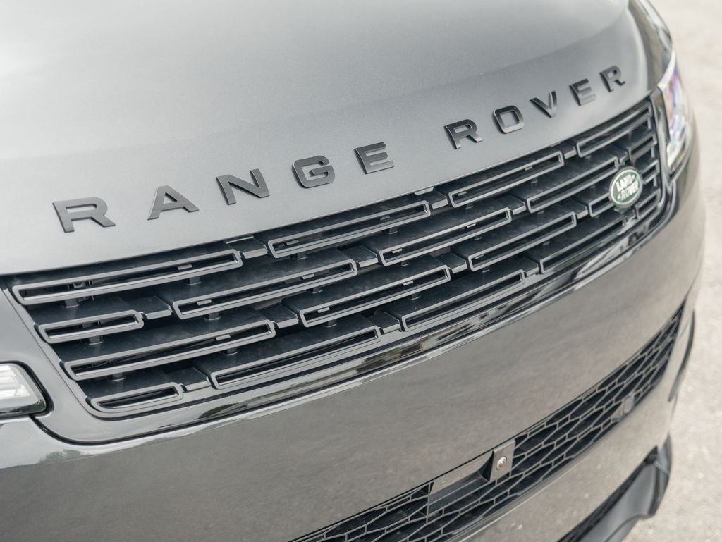 New 2026 Carpathian Grey LAND ROVER Dynamic SE image 15