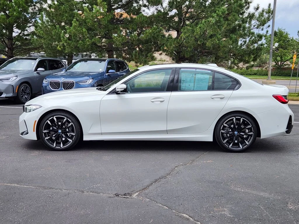 Used 2026 Alpine White BMW 330i xDrive image 2