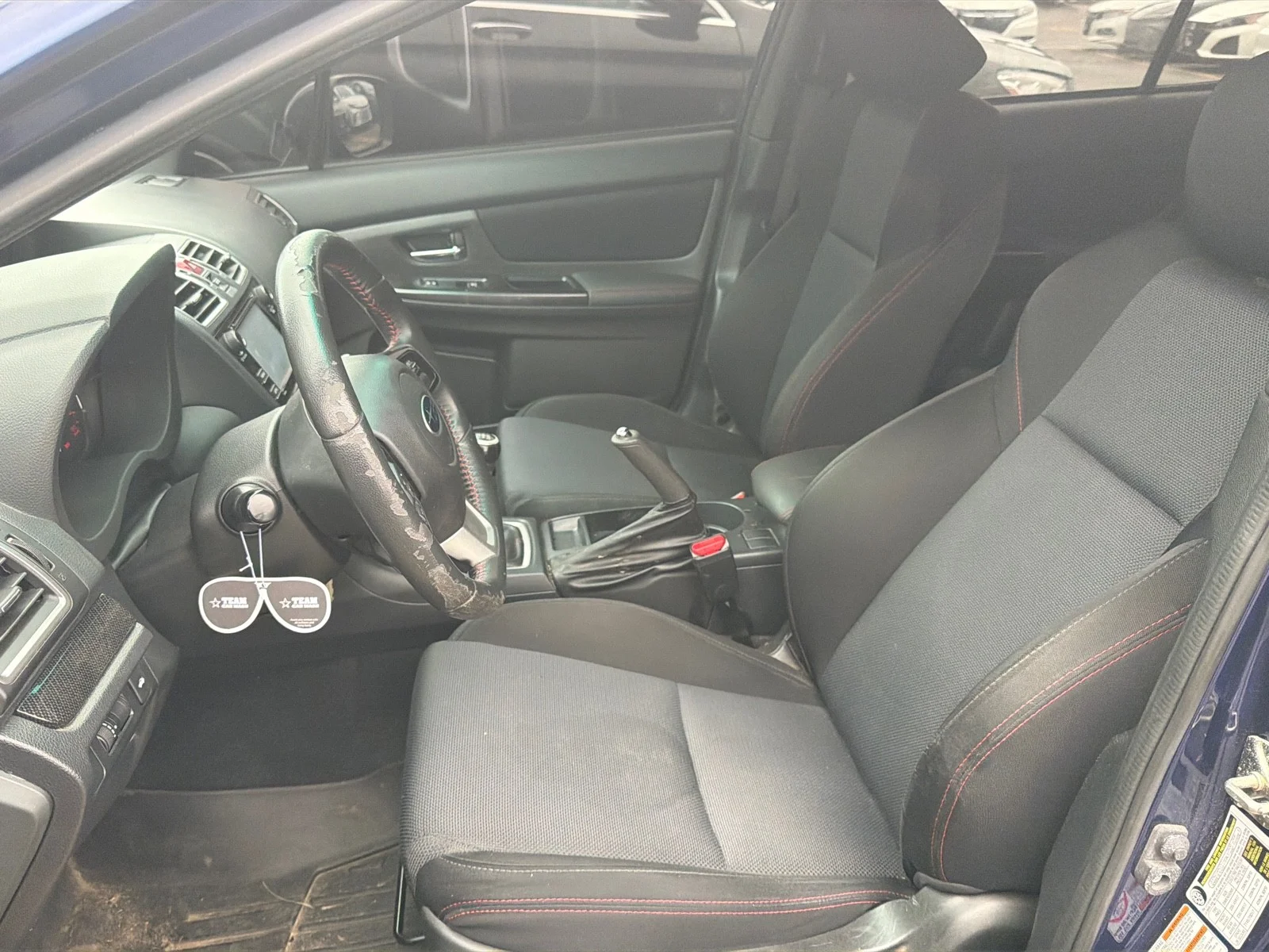 Used 2017  Subaru  image 8