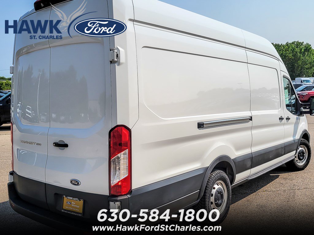 Certified Used 2022 Oxford White Ford T250 image 7