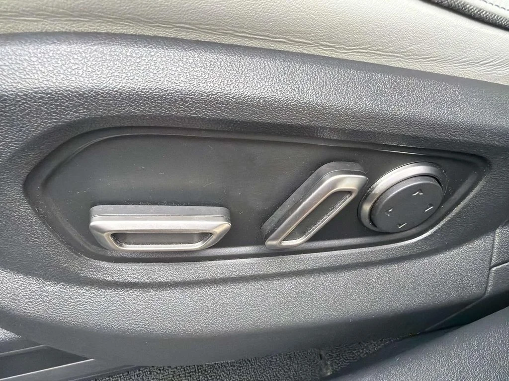 Used 2024 Grey Rivian Adventure image 23