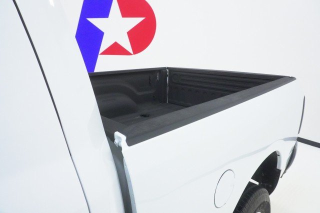 Used 2025  Ram Lone Star image 5