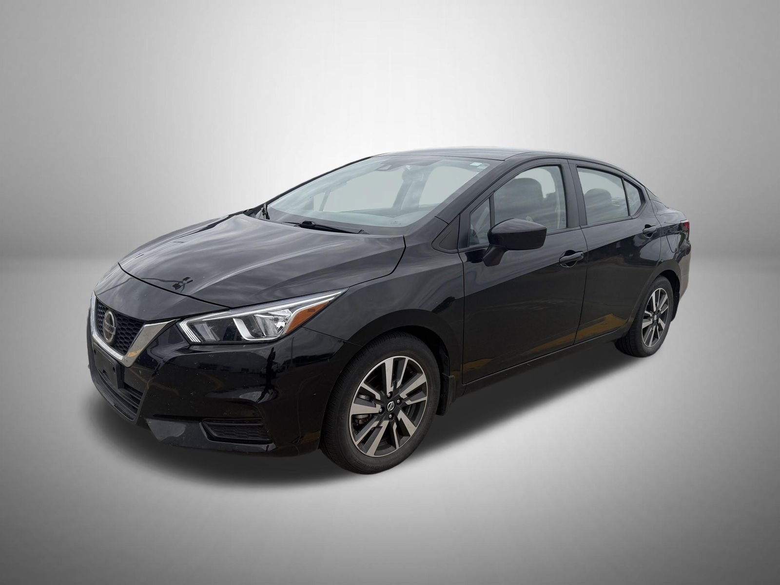 2022 Nissan Versa 1.6 SV CVT's photo