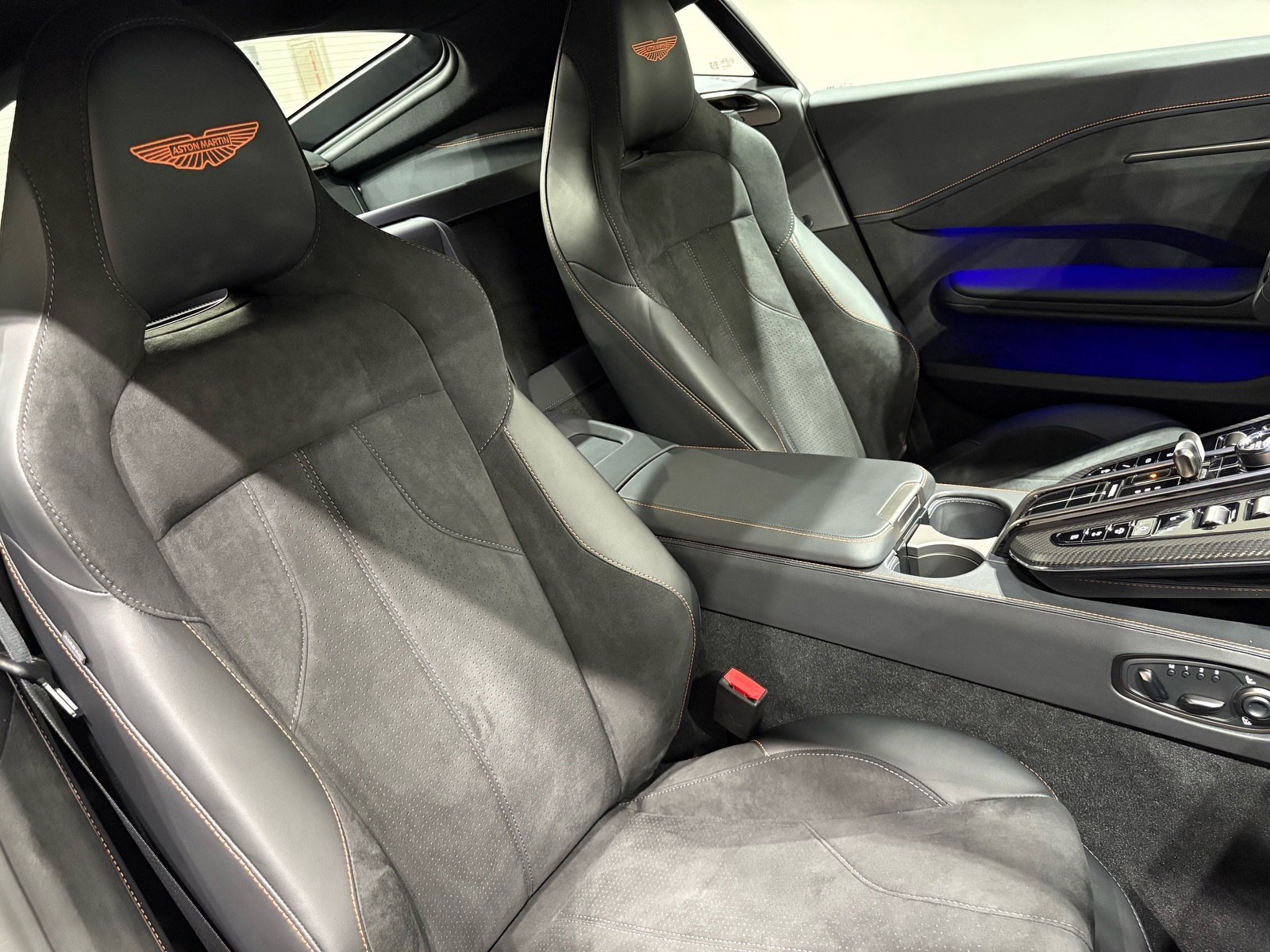 2026 Aston Martin Vantage Base - Photo 20