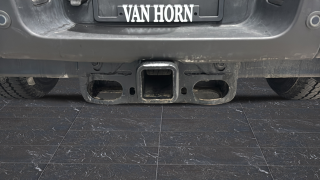 Used 2025 Agate Black Metallic Ford Lariat image 44