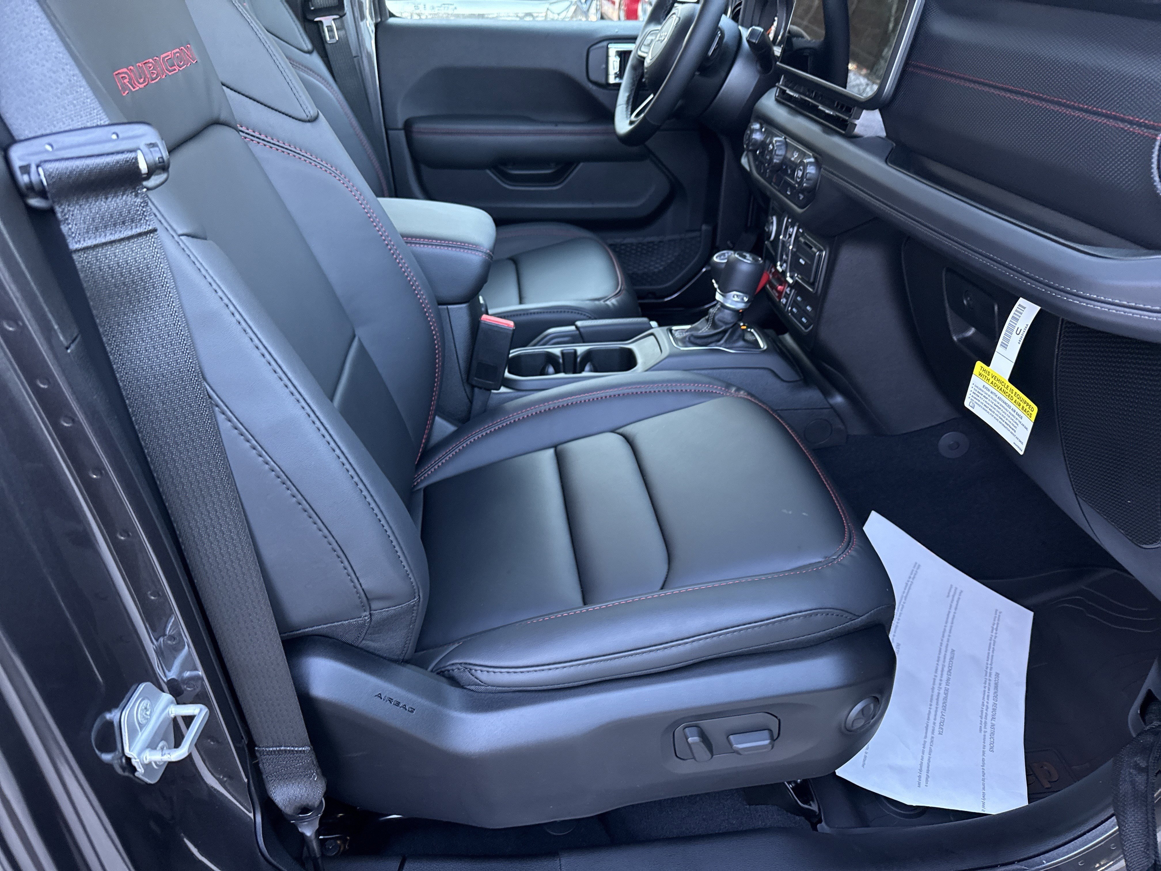 New 2026 Granite Crystal Metallic Clearcoat Jeep  image 16