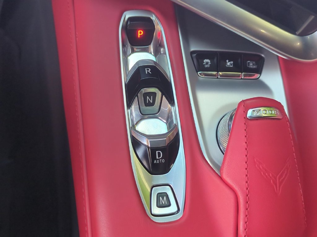 Used 2022 ARCTIC WHITE Chevrolet 3LT image 20