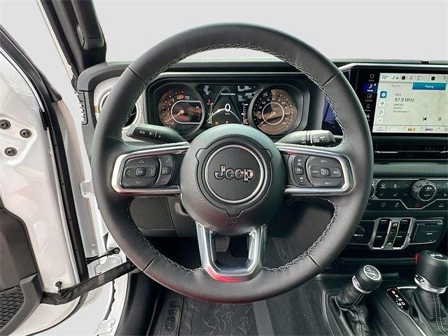 New 2025 Bright White Clear-Coat Exterior Paint Jeep Sahara image 7