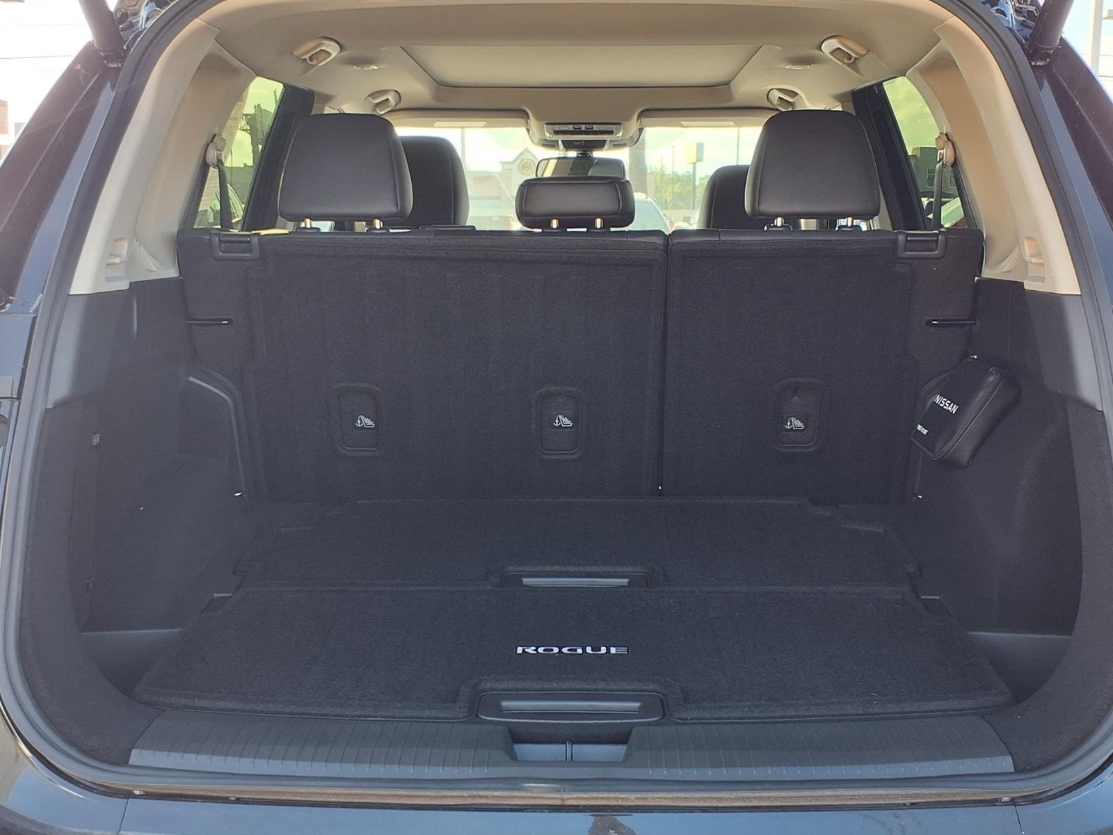 2026 Nissan Rogue Platinum Black at Robbins Nissan