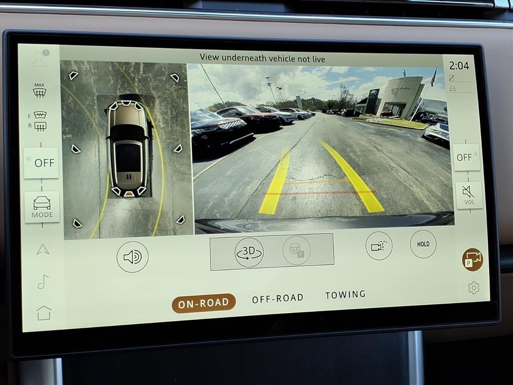 New 2026 Charente Grey LAND ROVER SE image 17