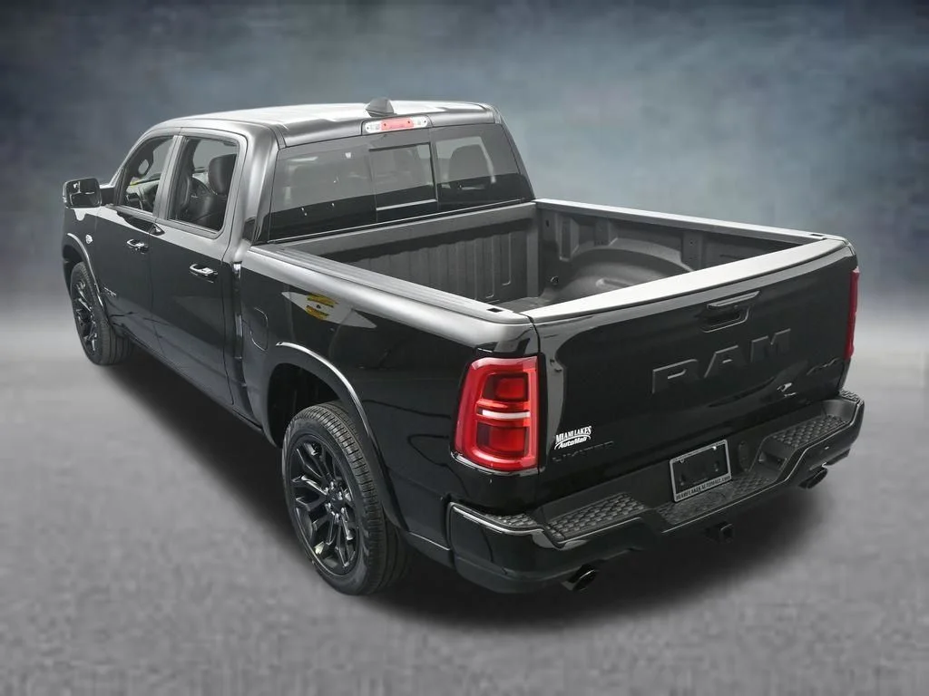 New 2026 Diamond Black Crystal Pearlcoat RAM Limited image 48