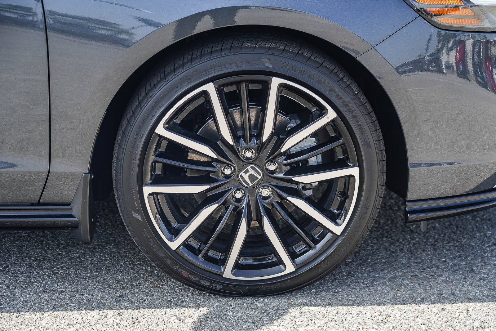 New 2026 Meteorite Gray Metallic Honda Touring image 10