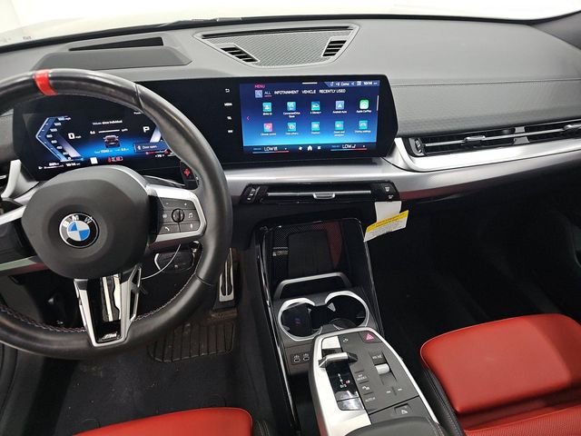 Used 2025 Black Sapphire Metallic BMW M35i image 4